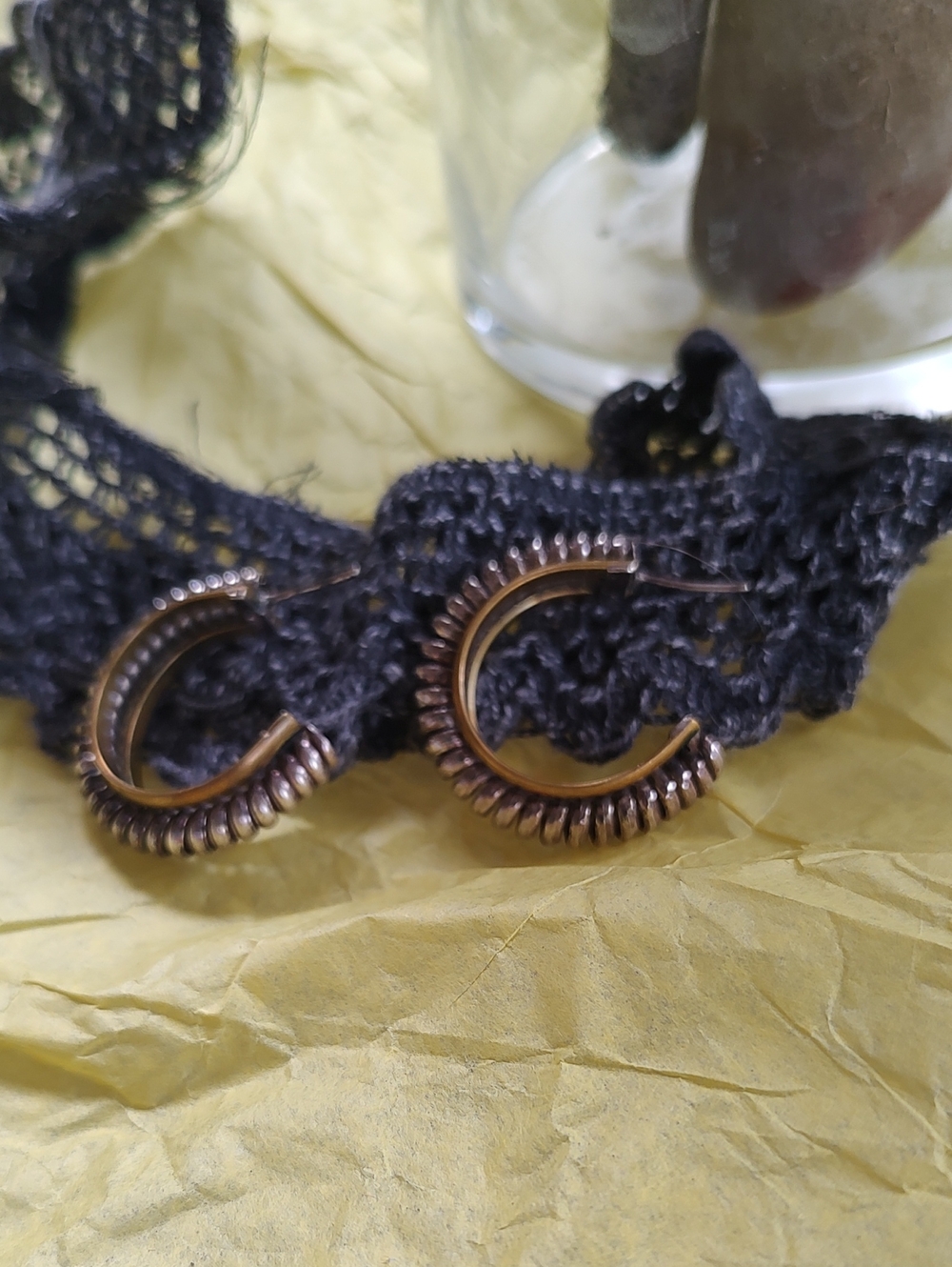 Vintage-Inspired Copper Coil Hoop Earrings in Brown